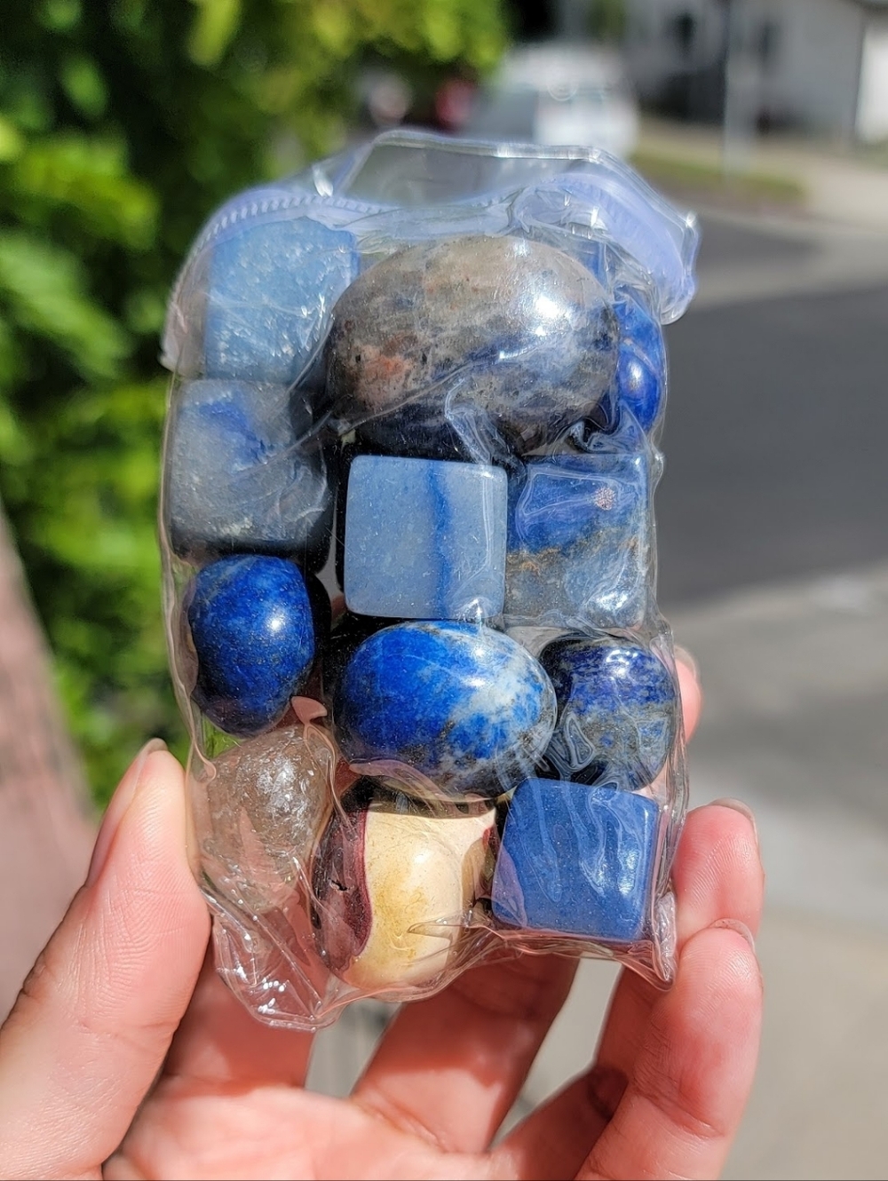 (A) NEW 225G TUMBLES AND CUBES BAG